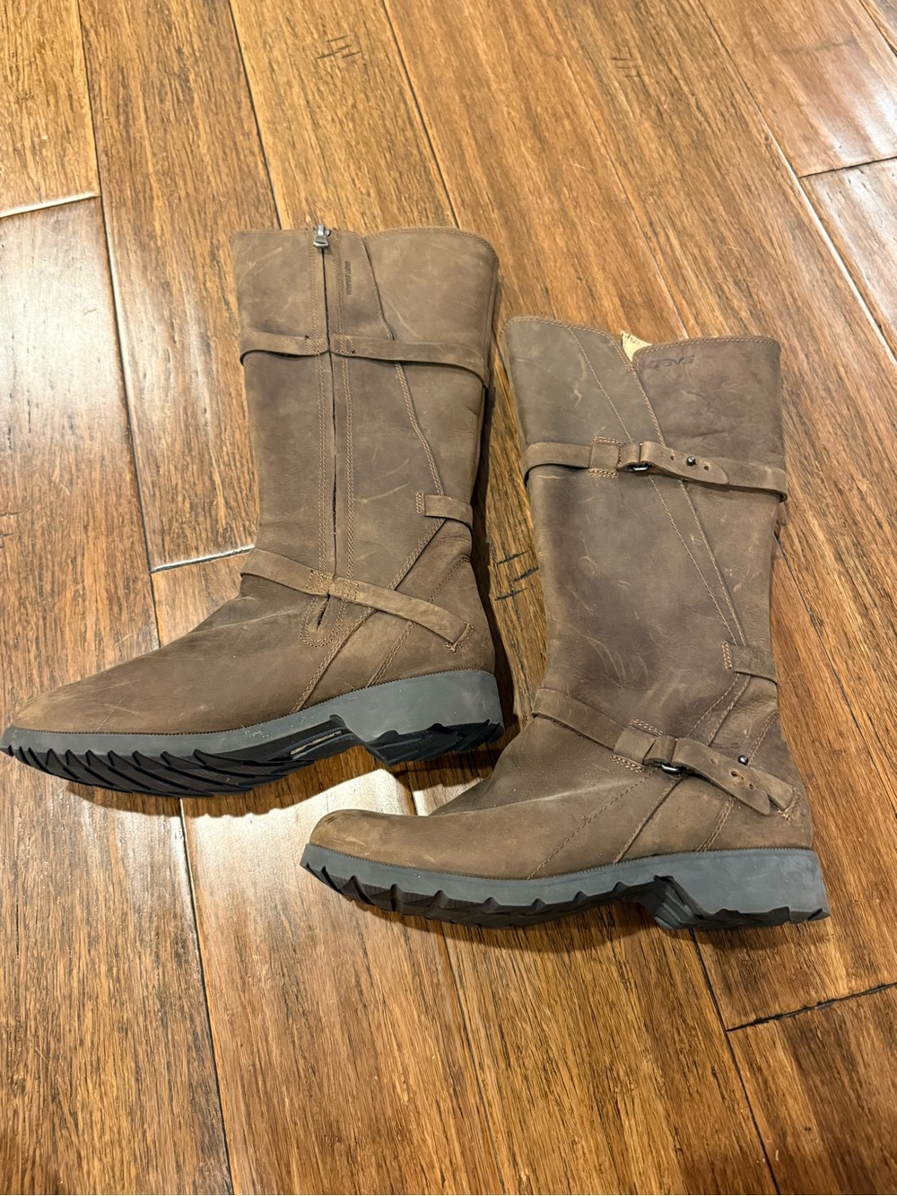 Teva Women’s Brown Leather Mid-Calf Pull-On Boots